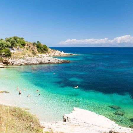 Kassiopi Piazza Suites Dış mekan fotoğraf