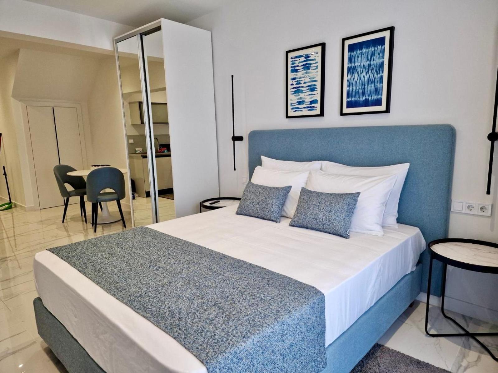 Kassiopi Piazza Suites Dış mekan fotoğraf
